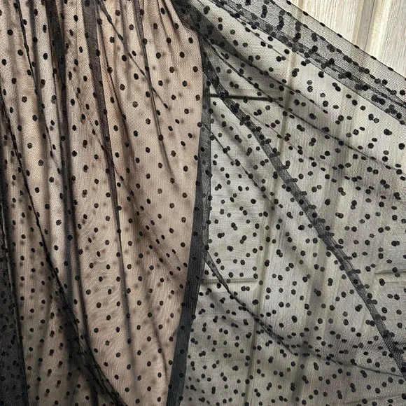 Ann Taylor Black & Pale Pink Polka Dot Skirt - Picture 7 of 9